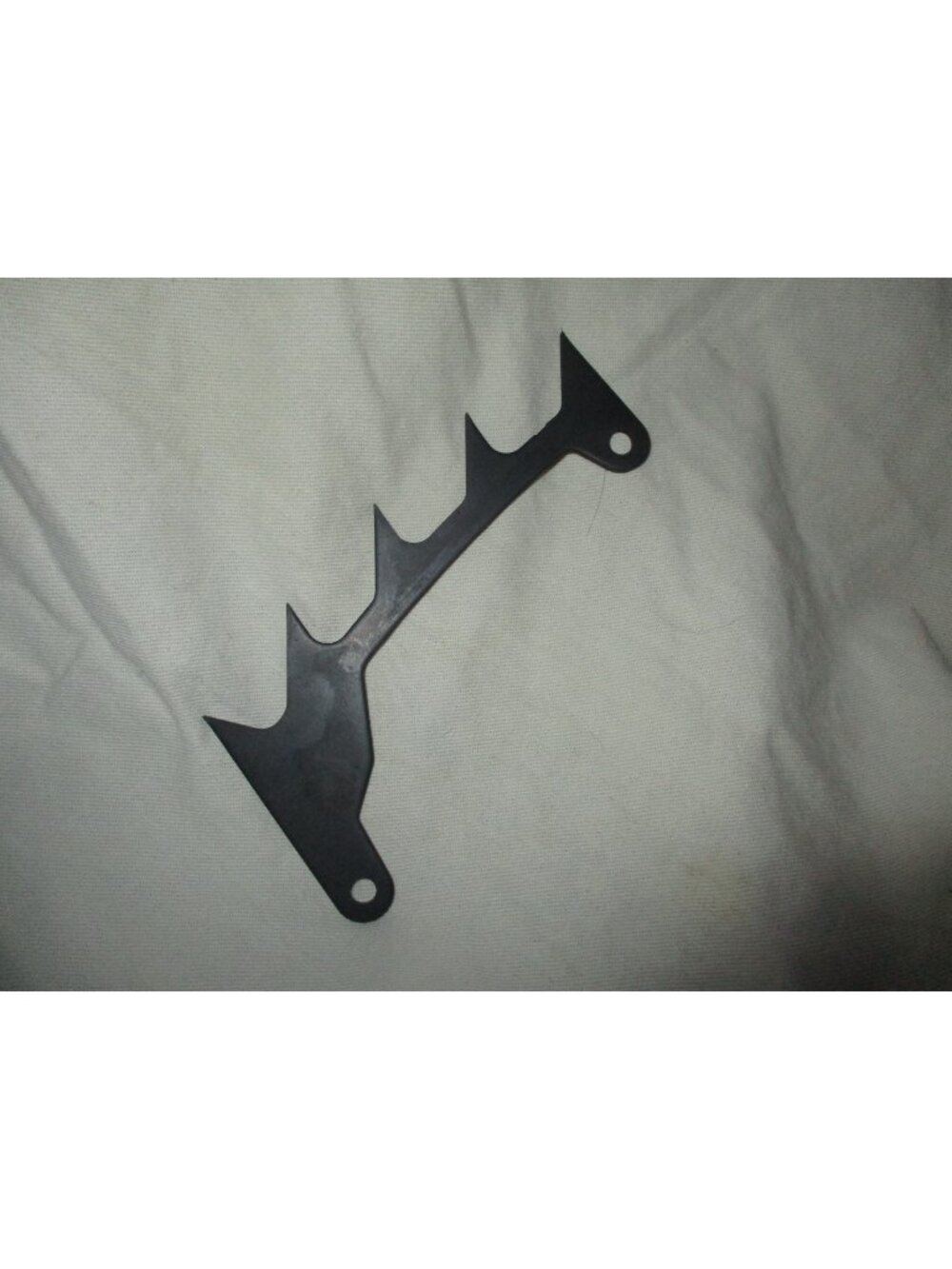 Genuine Shindaiwa Location 22118-57610 Spike Long